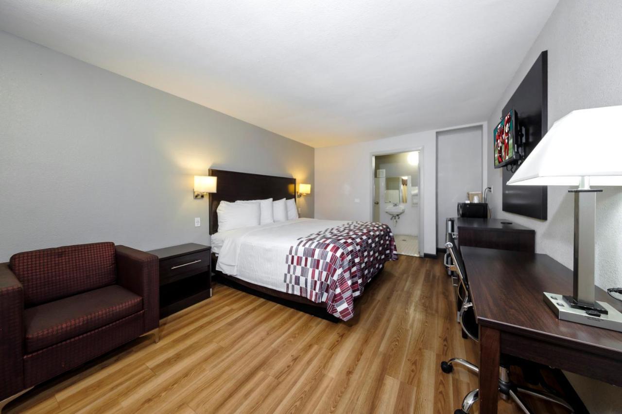 Red Roof Inn Arlington - Entertainment District Eksteriør bilde